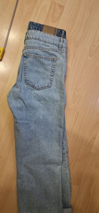 Damskie spodnie dżinsy