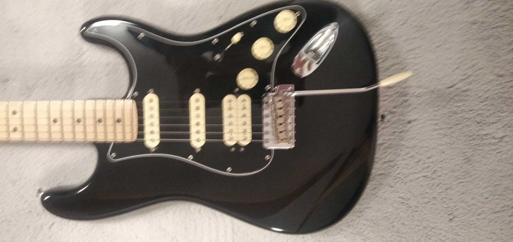 Gitara elektryczna fender stratocaster USA