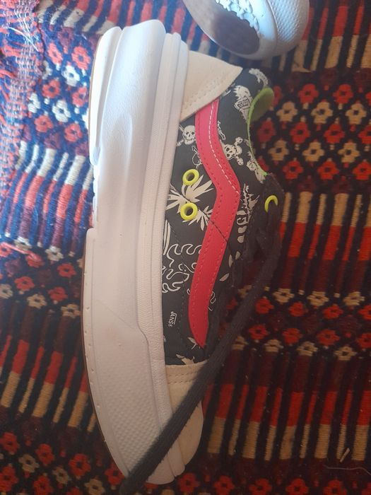 Tenis vans muito bom estado num 36.5