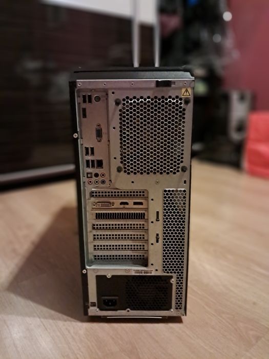 Komputer do gier + monitor Acer – i5, GTX 970, 12GB RAM