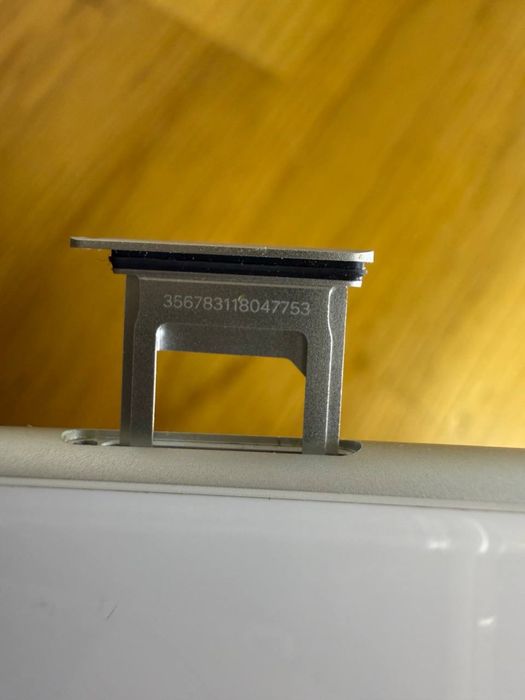 Iphone se 64gb на паролі #1338