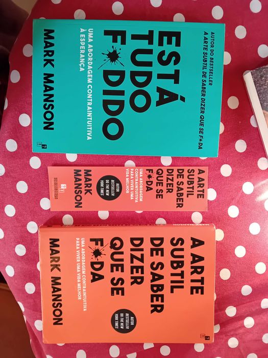 Está tudo f*dido - Mark Manson
