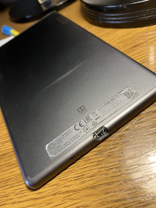 Планшет Lenovo TB-8505F
