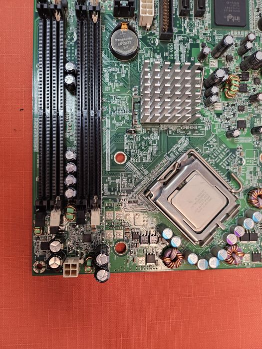 płyta główna model Dell CN-0DN075, Intel Core 2 Quad Q6600
