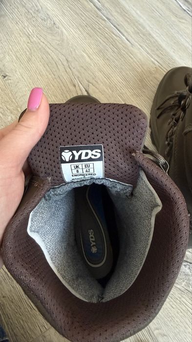 Продам ботинки чоловічі