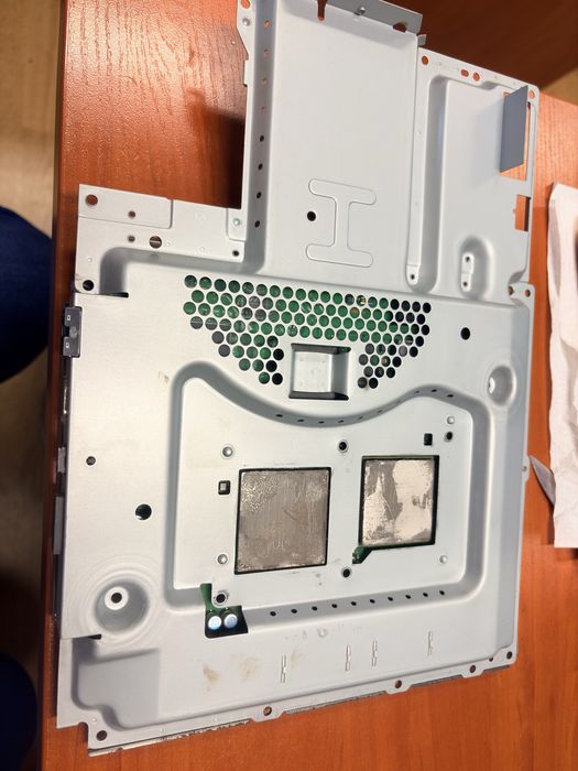 Ps3 fat plyta glowna czerwone swiatlo smierci sie swiecilo wraz z blachami