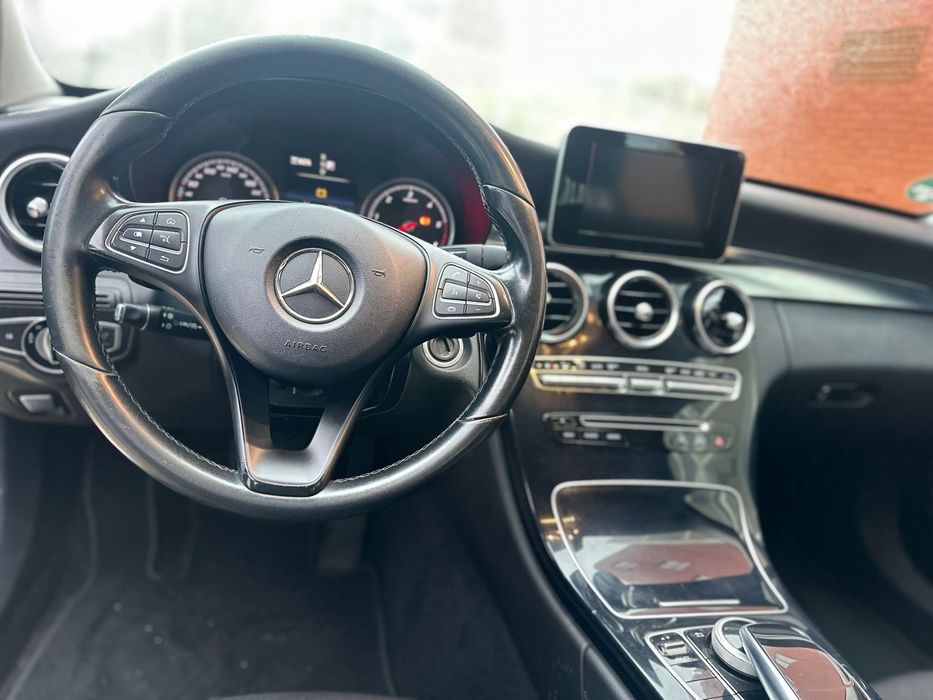 Mercedes C300de