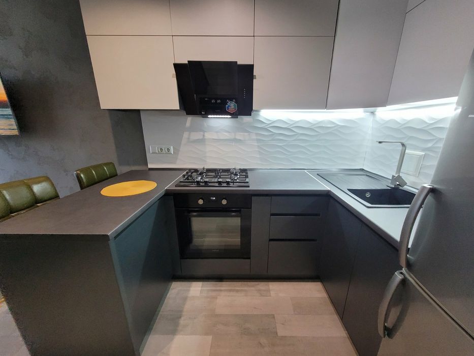 1-кімн, ТЦ Спартак, вул. Липинського, новобуд, для 1-4 осіб