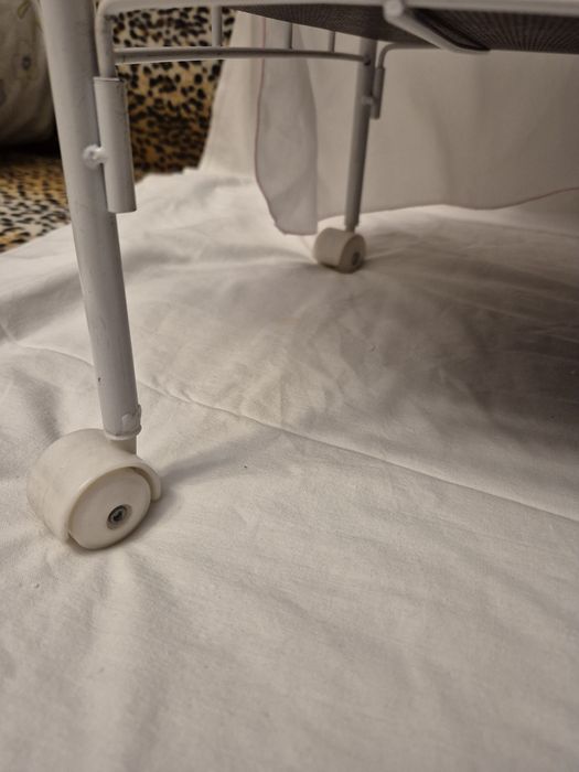 Кроватка для кукли.