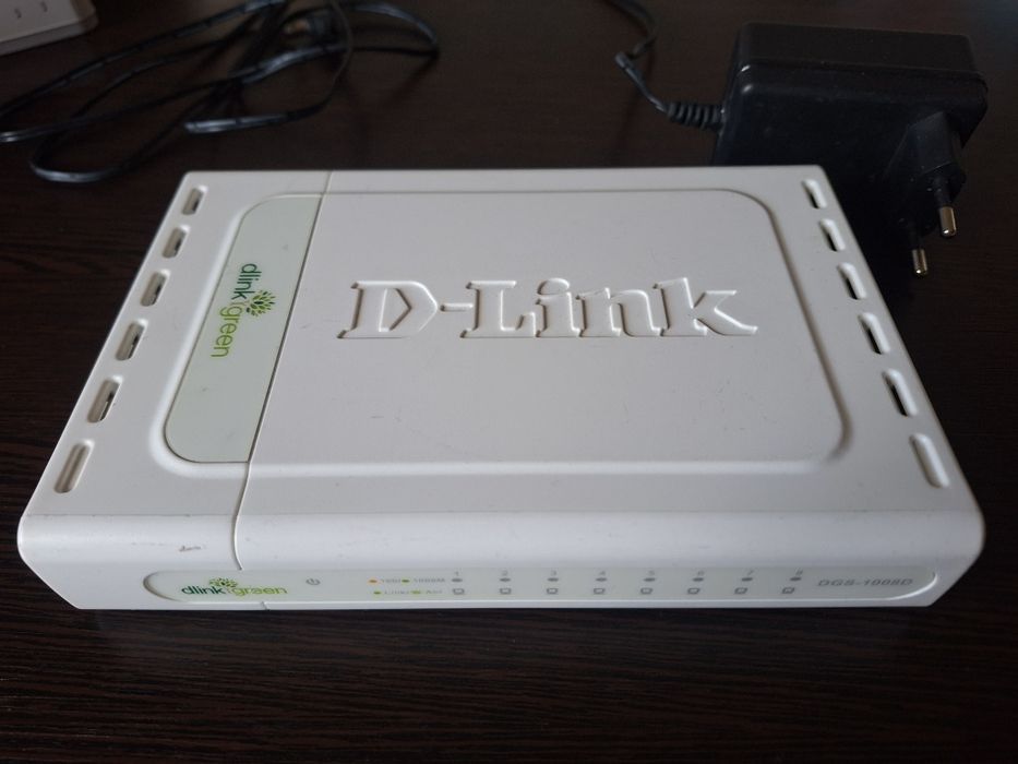 Коммутатор D-Link DGS - 1008D 8 портовой