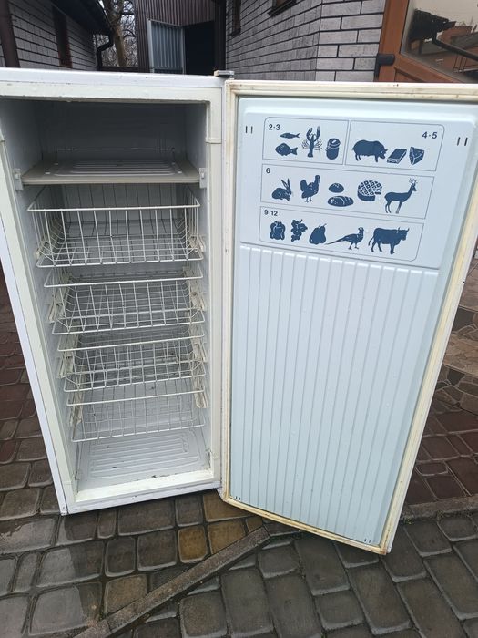 Морозильна камера PRIVILEG