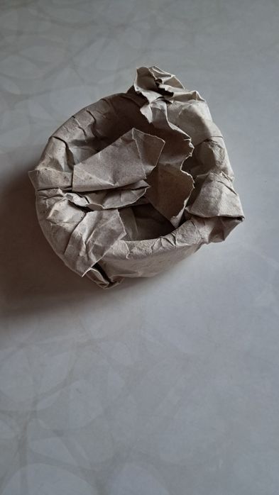 Пепельница Хортица и книжка счёт, Попільниця
