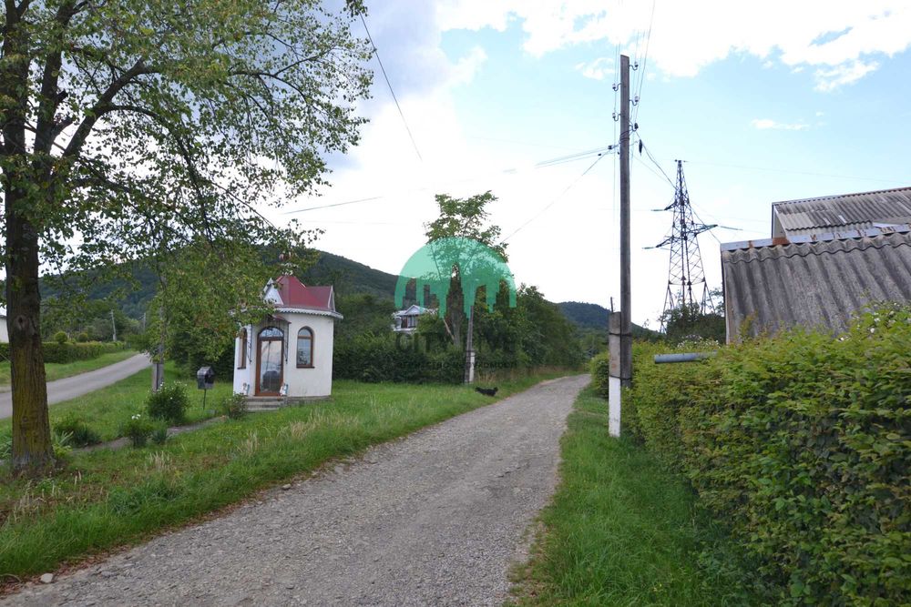 Продаються два будиночки в серці Карпат – місто Косів!(63)