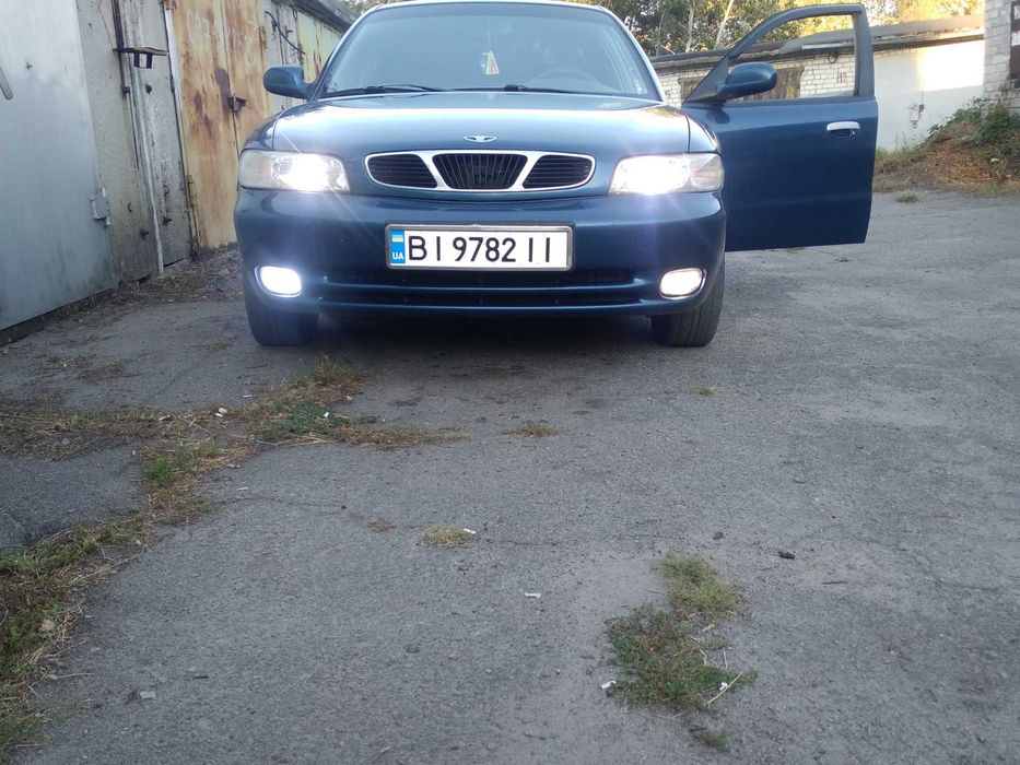 Легкові авто з пробігом