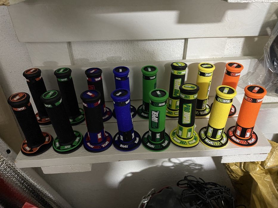 Punhos novos mota protaper