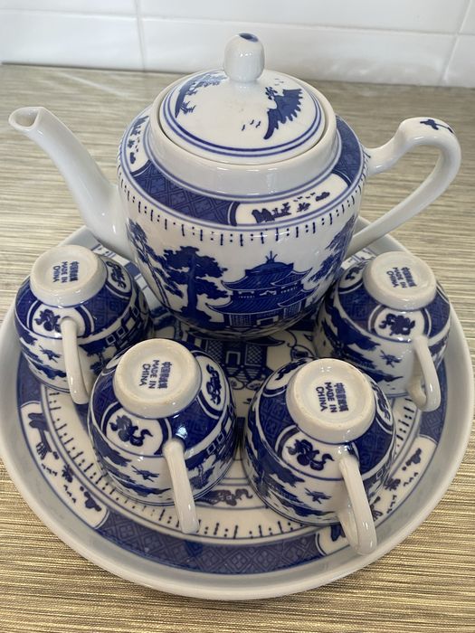 Serviço de bule de chá em porcelana chinesa azul e branca com bandeja