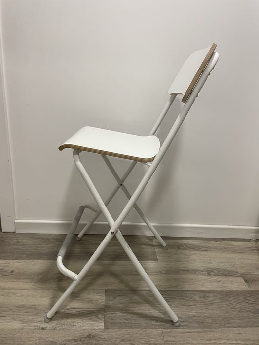 IKEA FRANKLIN banco alto com encosto