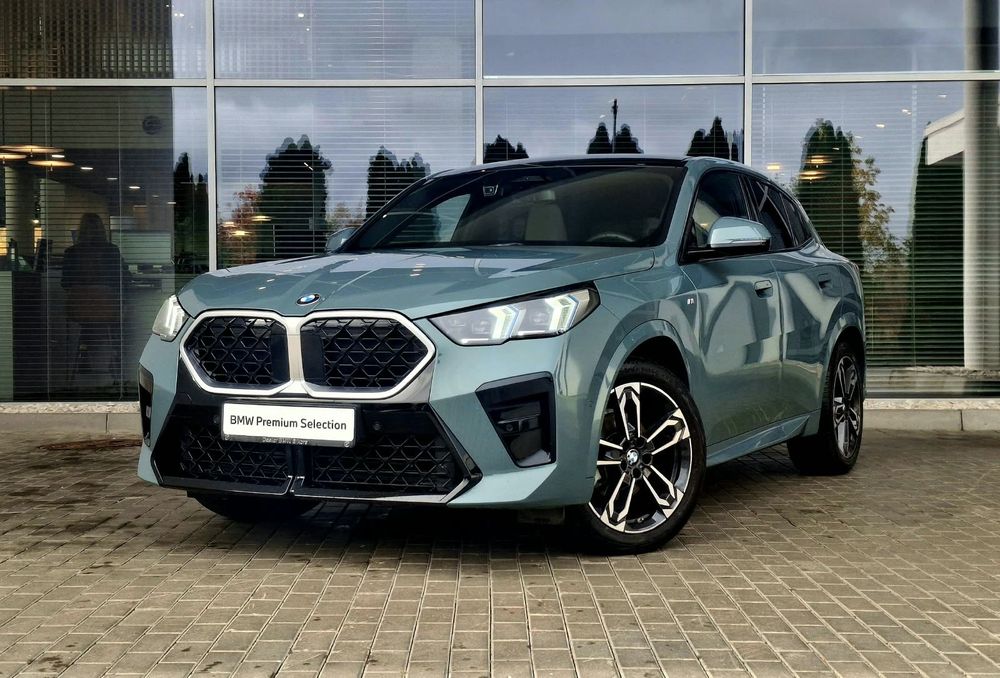 BMW X2