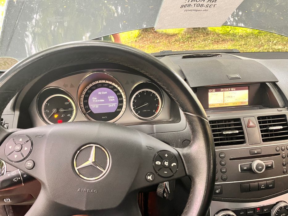 Mercedes Benz 180 CGI