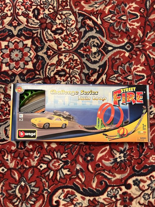 Трек для машинок  Burago