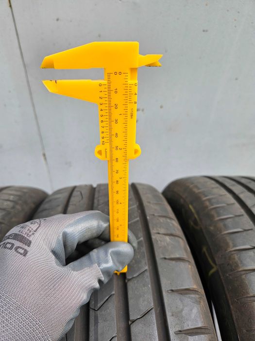 Продаю комплект шин Continental Premium Contact 7 215/55 R17 XL