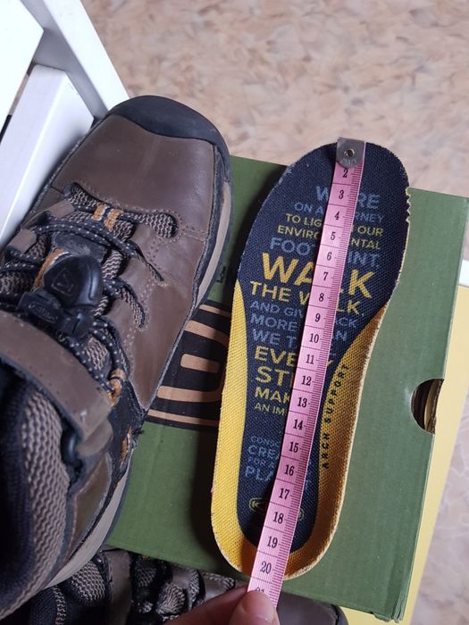 Шкіряні весняні/ осінні ботинки keen ( оригінал), 31р