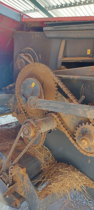 Enfardadeira SUPERTINO SR608