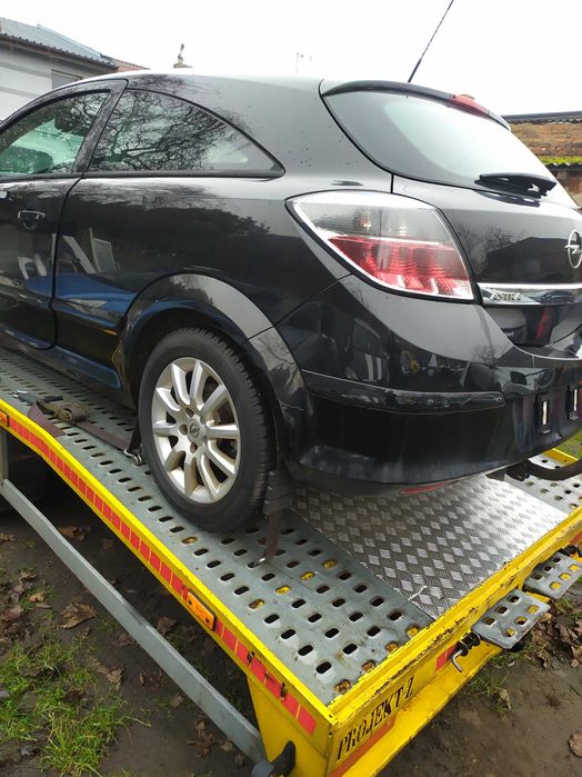 Opel Astra H GTC klapa tył kompletna Z20R