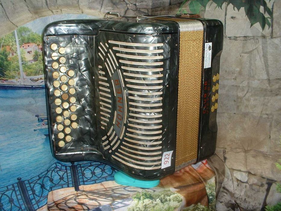 Concertina para venda N, 922