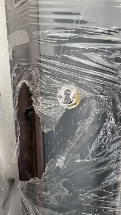 Porta blindada de exterior (200cmx 85cm) Nova