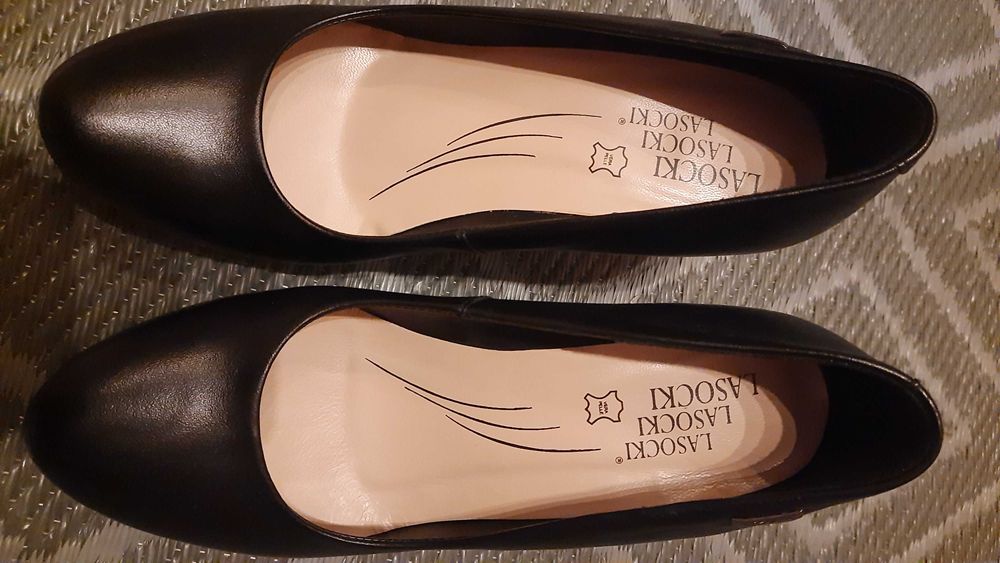 Buty damskie LASOCKI