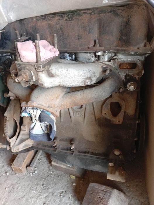 Продам троїчний двигун