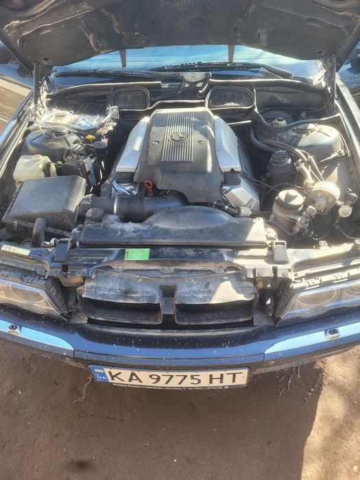 Продам бмв 735,2001 г.в.газ/бензин