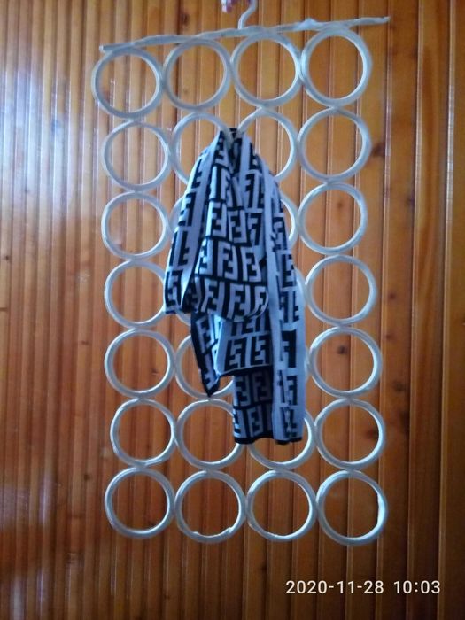 вешалка органайзер для аксесуаров шарфов