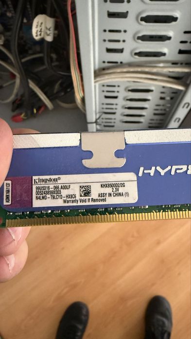 COMPUTADOR DE ESCRITORIO C/ 8 GB Memoria