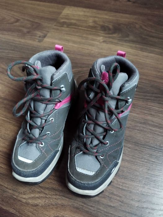 Buty turystyczne dla dziewczynki