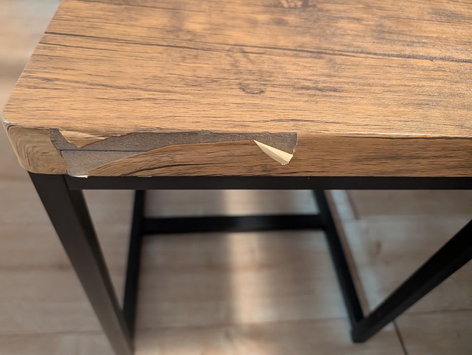 Mesa extensível e 6 cadeiras