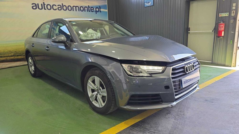 Audi A4 1.4 TFSI Cx Aut.  -  Salvado