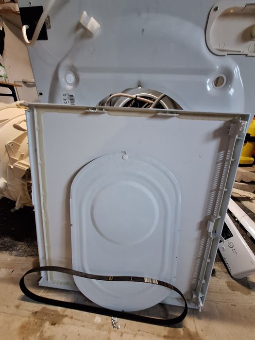 Pralka Ariston na  części