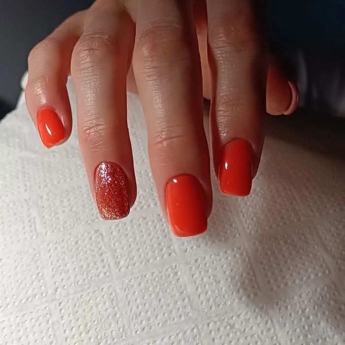 Маникюр, педикюр, наращивание, укрепление.