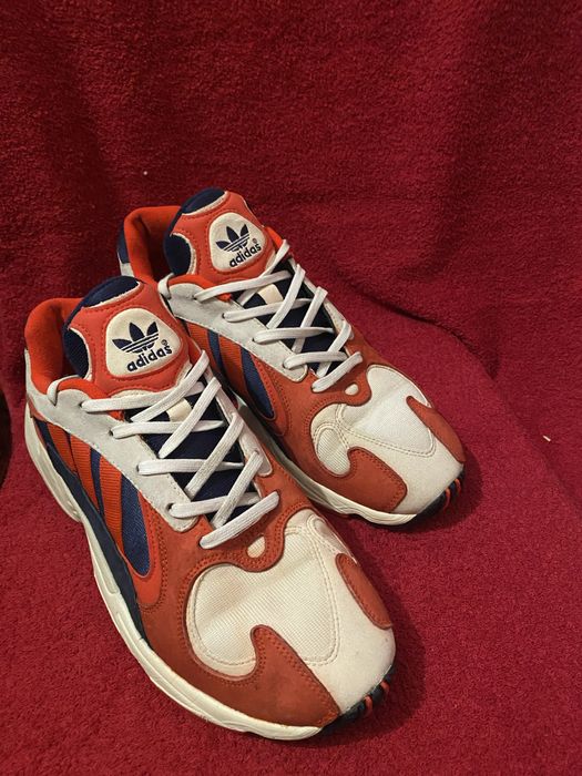 Мужские крассовки размер 44