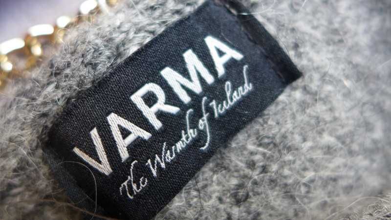 ISLANDZKI SWETER długi kardigan S 36 / M 38 wełniana podpinka narzutka