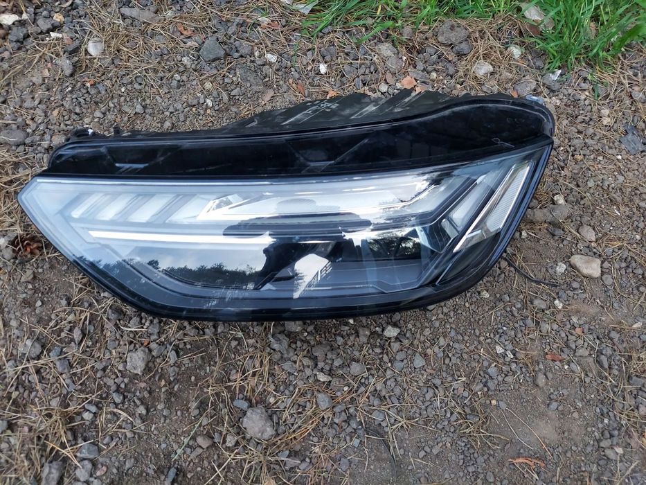 Audi q5 80a lampa full led matrix idealna lewa
