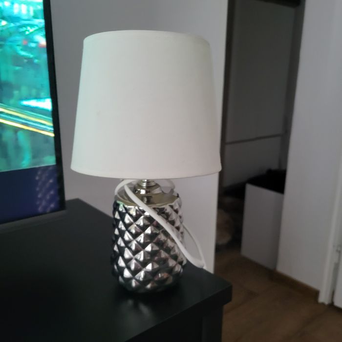 Lampka nocna/stołowa