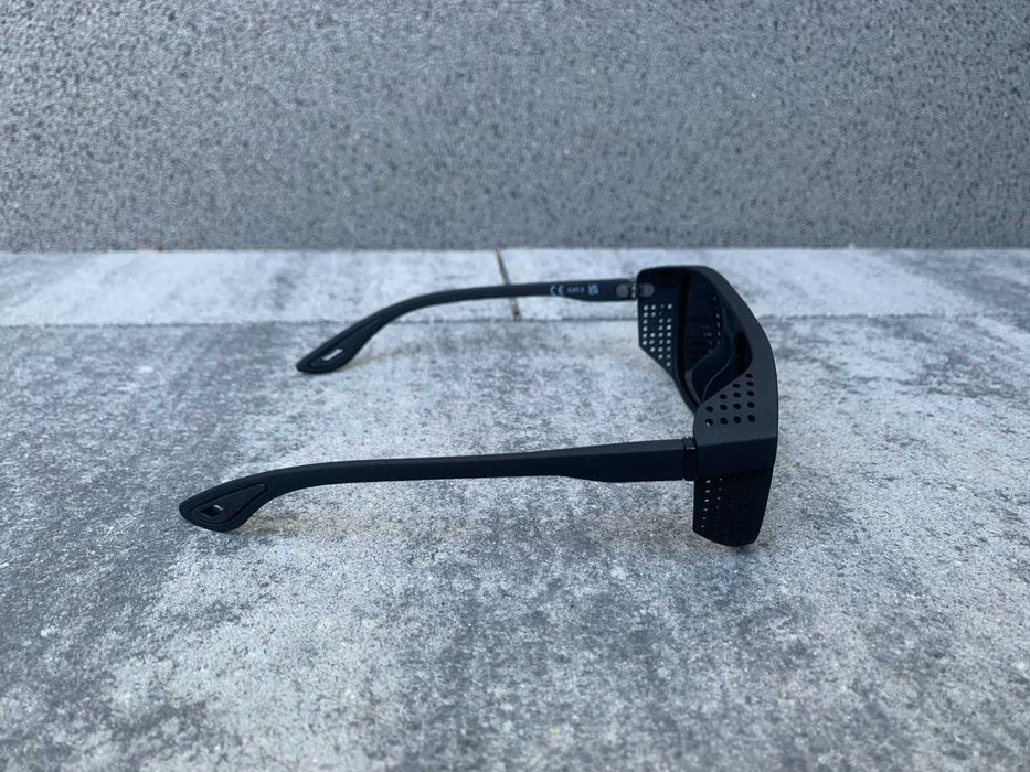 okulary przeciwsłoneczne