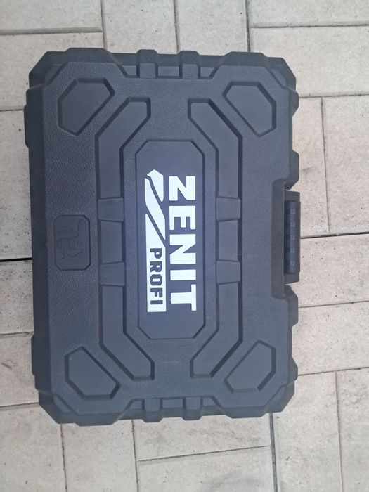 Продам перфоратор Zenit