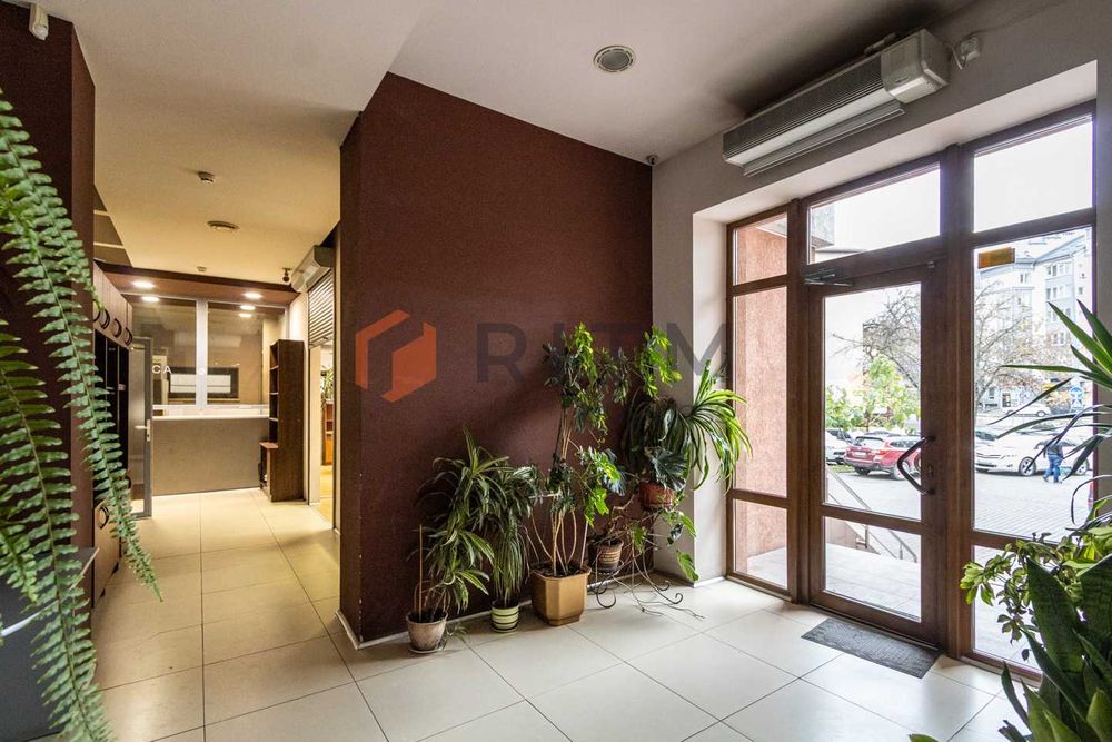 Оренда офісу 90 м2 в самому центрі міста