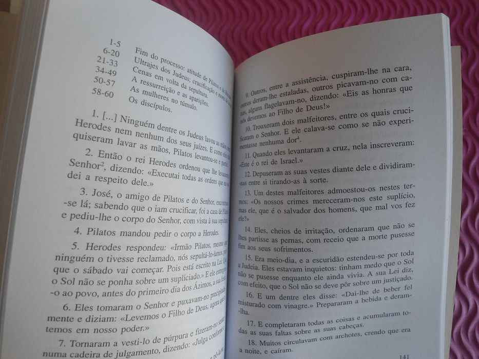 Evangelhos Apócrifos (1999)