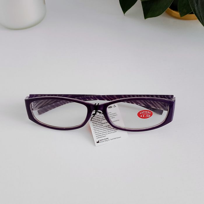 damskie okulary do czytania o mocy +1.50 dioptrii