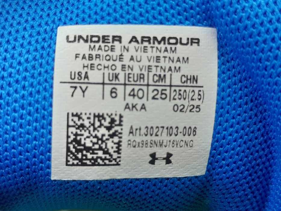 Кросівки оригінал Under Armour 40 ,39 розмір.